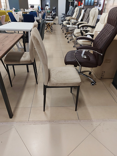 Стул на металлокаркасе Rek black из шоурума 2